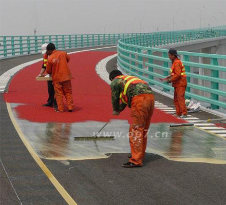 彩色公交車(chē)道、彩色自行車(chē)道、彩色警示路面